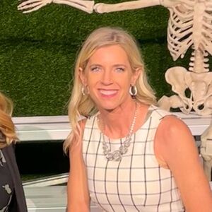 Meet your Posher, Angela